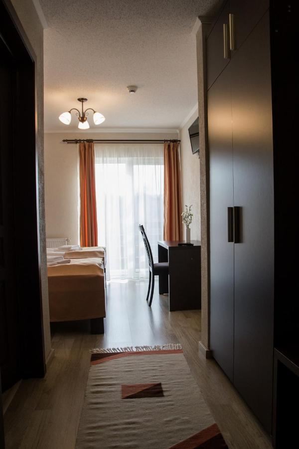 Pensiunea Casa Din VII Seusa エクステリア 写真